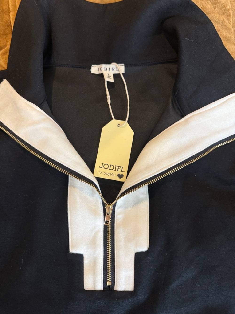 JODIFL Black and White Zip-Front Pullover with matching shorts - Picture 2 of 5